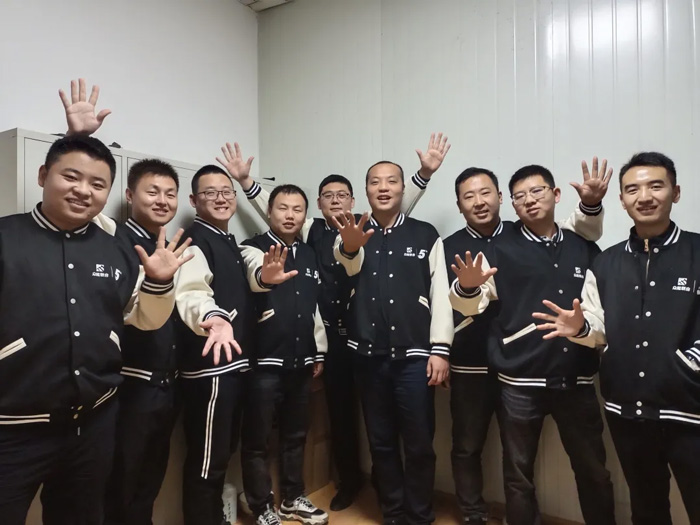 华体会体育(中国)HTH·官方网站
的5周岁，我们这么过！-9.jpg